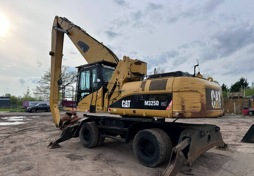 מטפל בפסולת/ תעשייתי CAT M 325 D MH Reach 15.650 mm German machine!!! Top: תמונה 9