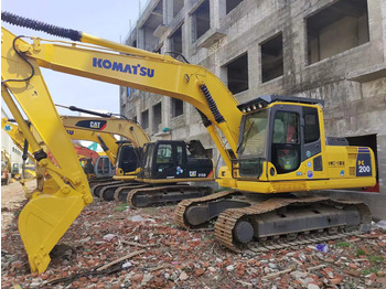 מחפר סורק KOMATSU PC200-7