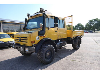 משאית צד נופל/ שטוחה UNIMOG