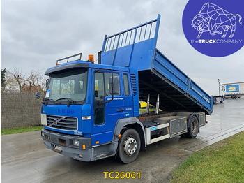 מזהיר VOLVO FL 220