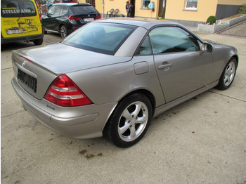 מכונית Mercedes SLK 200: תמונה 3