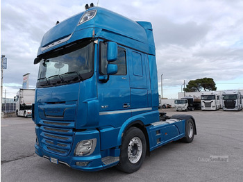 יחידת טרקטור DAF XF 530