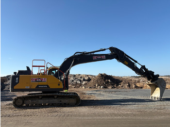 מחפר VOLVO EC220EL