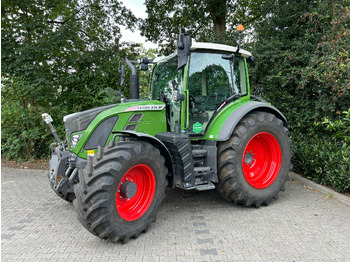 טרקטור חקלאי FENDT 516 Vario