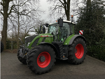 טרקטור חקלאי FENDT 724 Vario