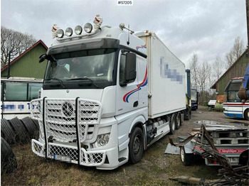 משאית תיבה Mercedes-Benz Actros 963-0-C Chip Truck: תמונה 3