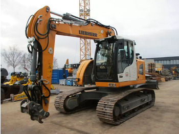 מחפר סורק LIEBHERR R 920