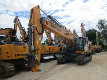 מחפר סורק LIEBHERR R 938