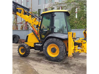 מחפרון JCB 3CX