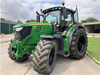 טרקטור חקלאי JOHN DEERE 6215R