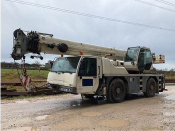 עגורן לכל שטח TEREX