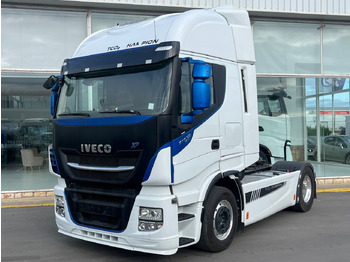 יחידת טרקטור IVECO