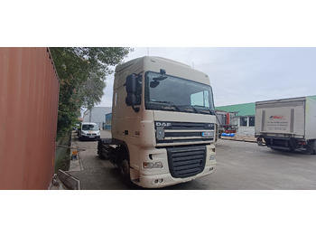 יחידת טרקטור DAF XF