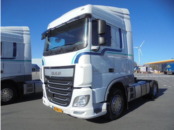 יחידת טרקטור DAF XF 440