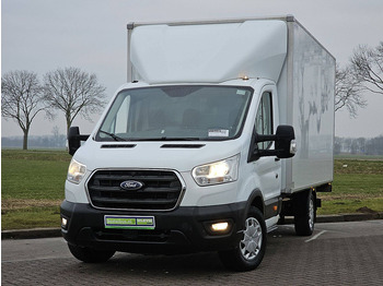 כלי רכב מסחרי עם תיבה FORD Transit