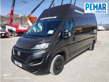 כלי רכב מסחרי עם תיבה FIAT Ducato 2.2