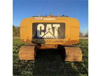 מחפר CATERPILLAR 320D2