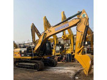 מחפר סורק CATERPILLAR 320D