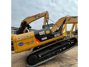 מחפר סורק CATERPILLAR 320D