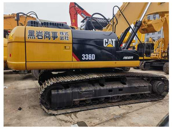 מחפר CATERPILLAR 320D