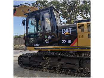 מחפר סורק CATERPILLAR 320D