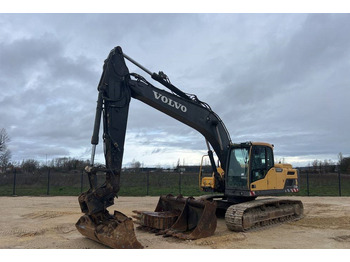 מחפר סורק VOLVO EC220DL