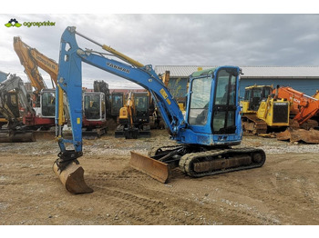 מיני מחפר YANMAR