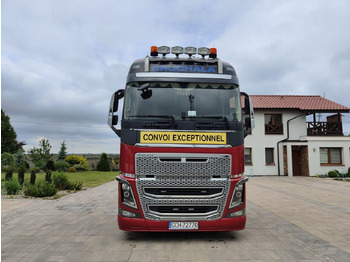 יחידת טרקטור VOLVO FH16 650