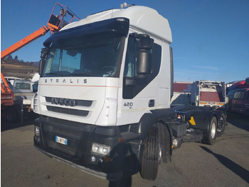 משאית הרמת וו IVECO Stralis