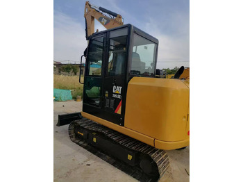 מיני מחפר CATERPILLAR 305.5E2