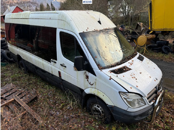 מיניבוס MERCEDES-BENZ Sprinter 515