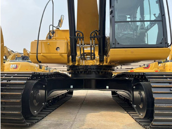 מחפר סורק CATERPILLAR 320