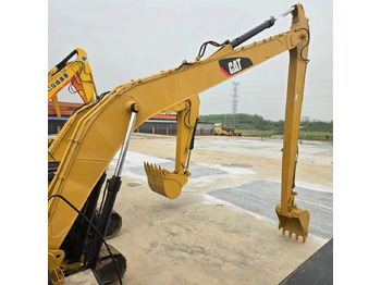 מחפר סורק CATERPILLAR 330D