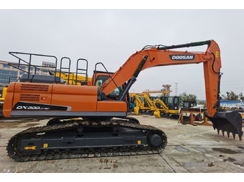 מחפר סורק DOOSAN DX300