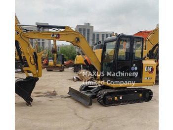 מיני מחפר CATERPILLAR 305.5E