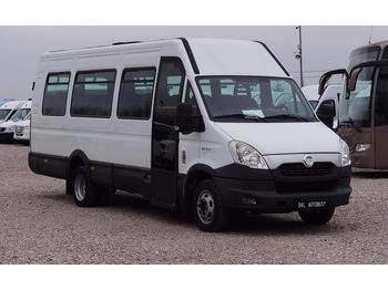 אוטובוס פרברים IVECO Daily