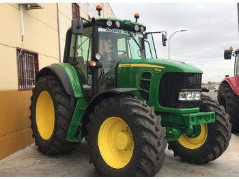 טרקטור חקלאי JOHN DEERE 7530