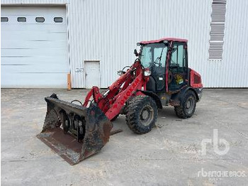 מעמיס גלגלים JCB 406