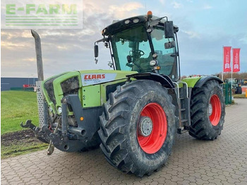 טרקטור חקלאי CLAAS Xerion 3800