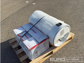 ציוד בנייה Pallet of Gas-powered Water Heaters (2 Of): תמונה 3