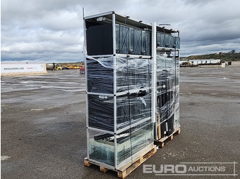 ציוד בנייה Pallet of Varios Aquariums (2 of): תמונה 4