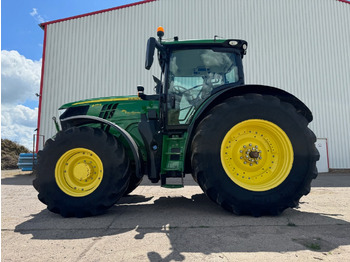 טרקטור חקלאי JOHN DEERE 6215R