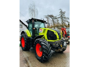 טרקטור חקלאי CLAAS Axion 830