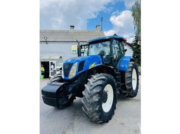 טרקטור חקלאי NEW HOLLAND T7000