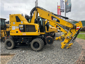 מחפר CATERPILLAR M323F