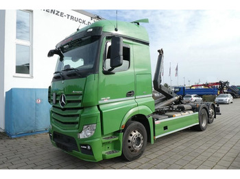 משאית הרמת וו MERCEDES-BENZ Actros 2546