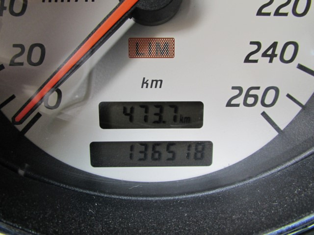 מכונית Mercedes SLK 200: תמונה 6