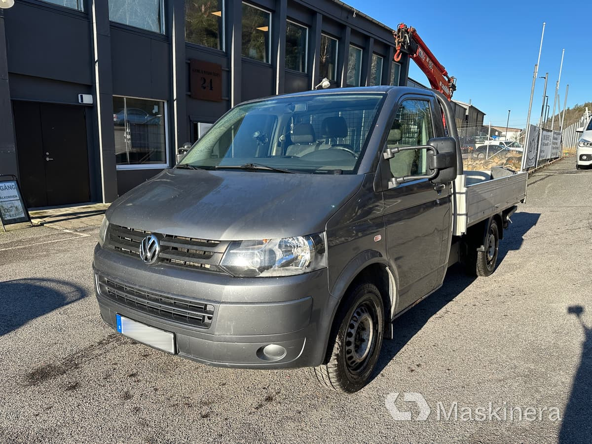 כלי רכב מסחרי במיטה שטוחה Lastbil Volkswagen Transporter EH2.0 med kran: תמונה 1