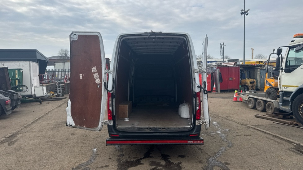 כלי רכב מסחרי עם לוח MERCEDES-BENZ SPRINTER 314 CDI: תמונה 9