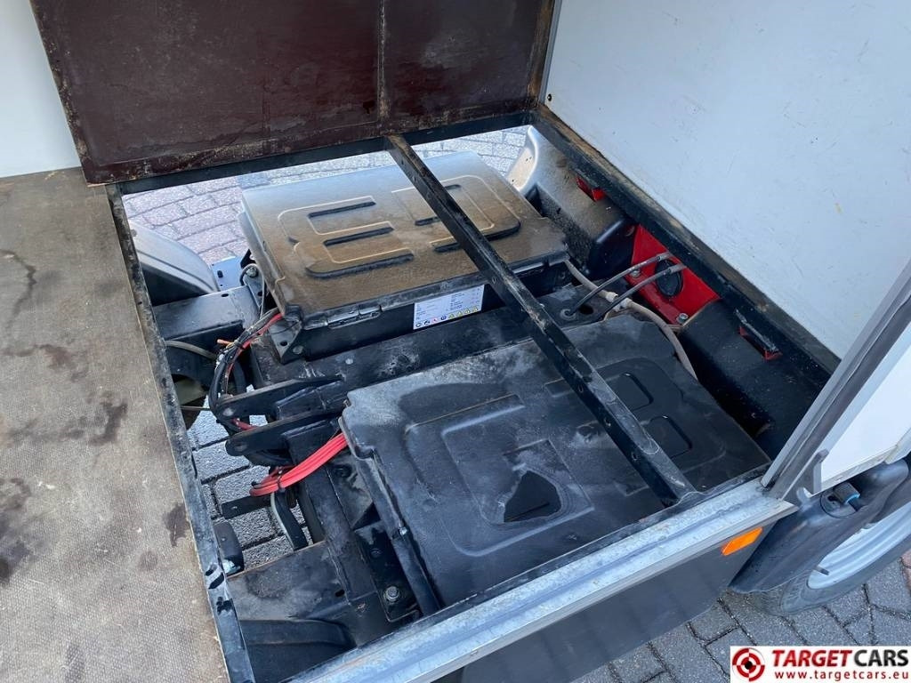 כלי רכב מסחרי עם תיבה, כלי רכב מסחרי חשמלי Goupil G3 Electric UTV Closed Box Van: תמונה 16